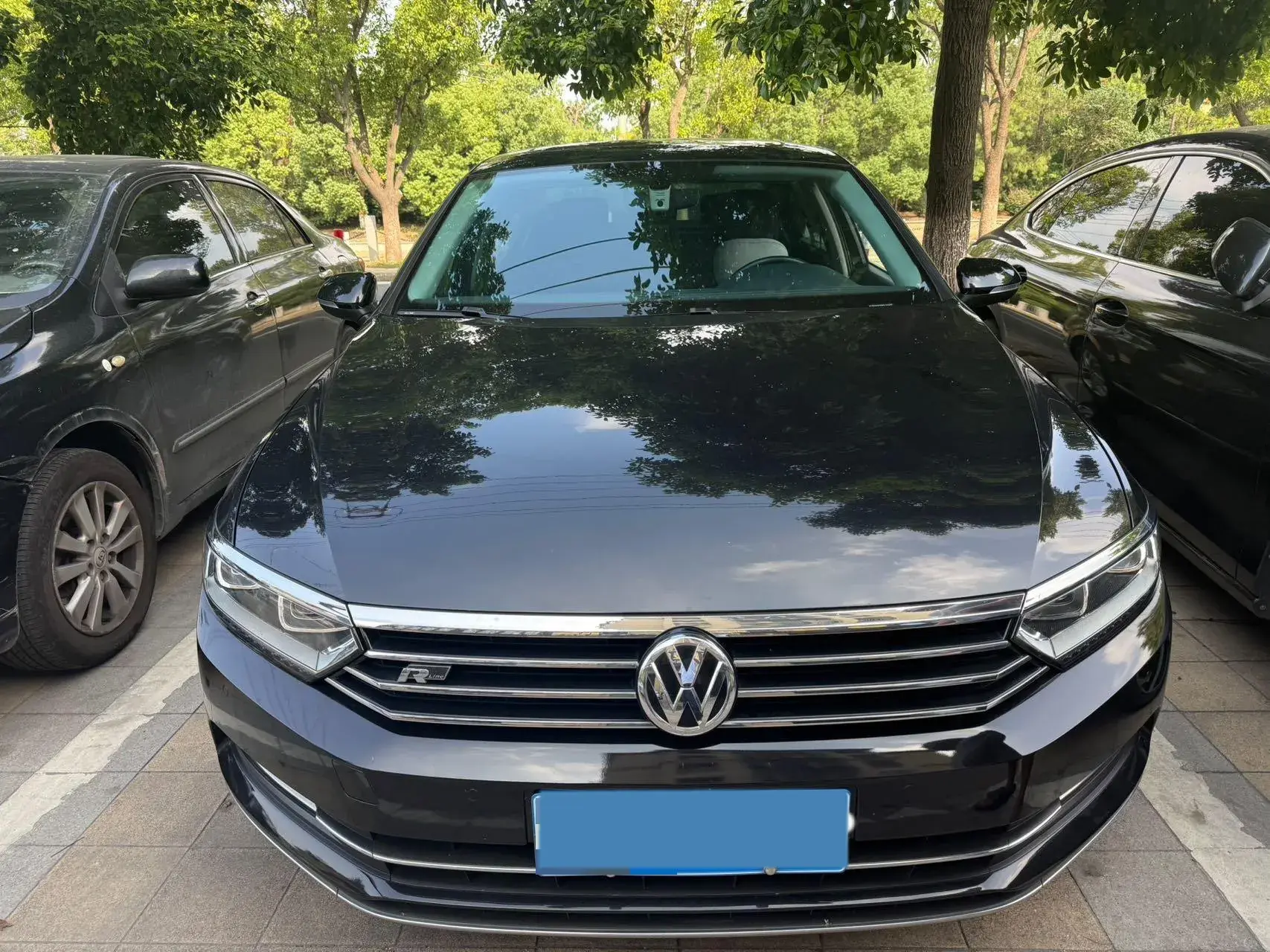 2019 VOLKSWAGEN MAGOTAN thumbnail 2