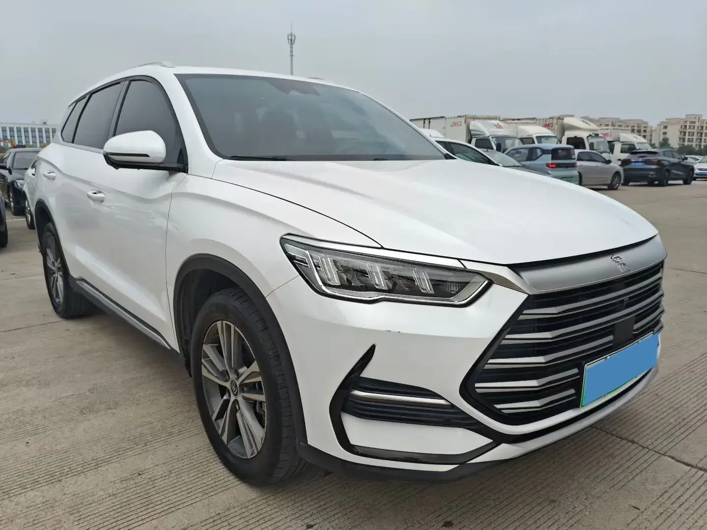 2022 BYD SONG thumbnail 2