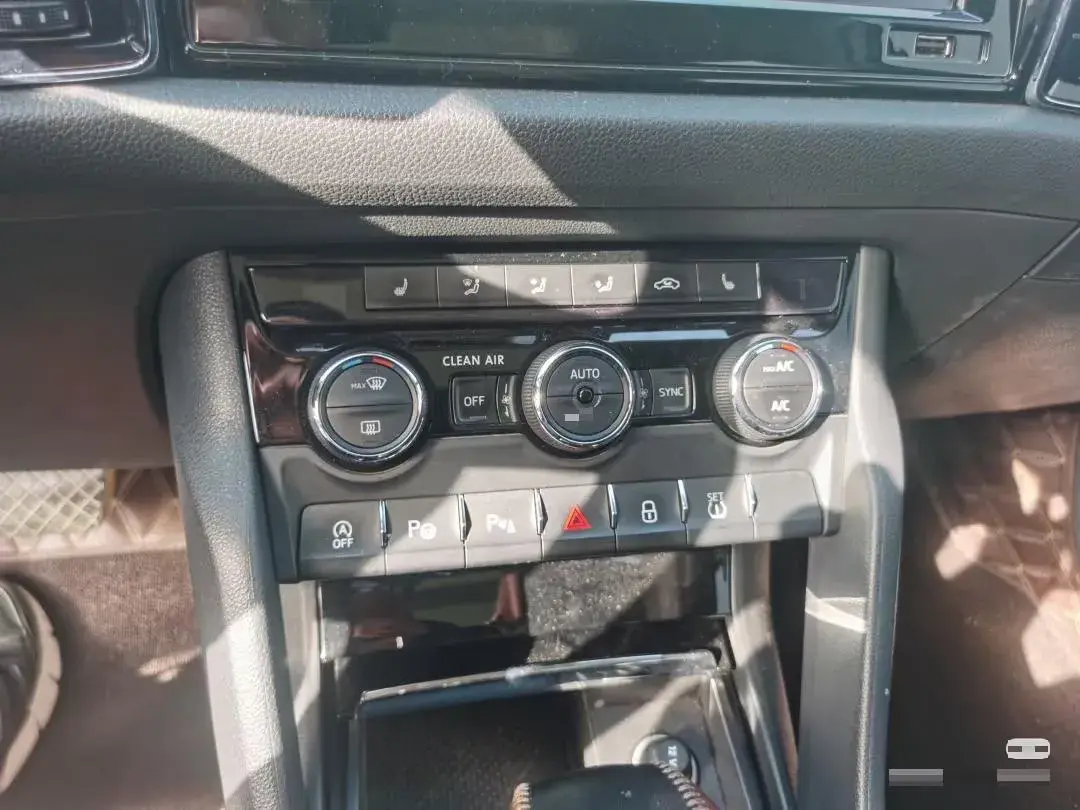 2017 SKODA KODIAK thumbnail 3