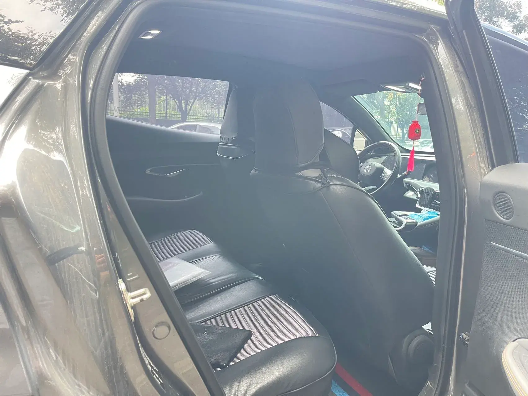 2022 CHANGAN UNI-T thumbnail 3