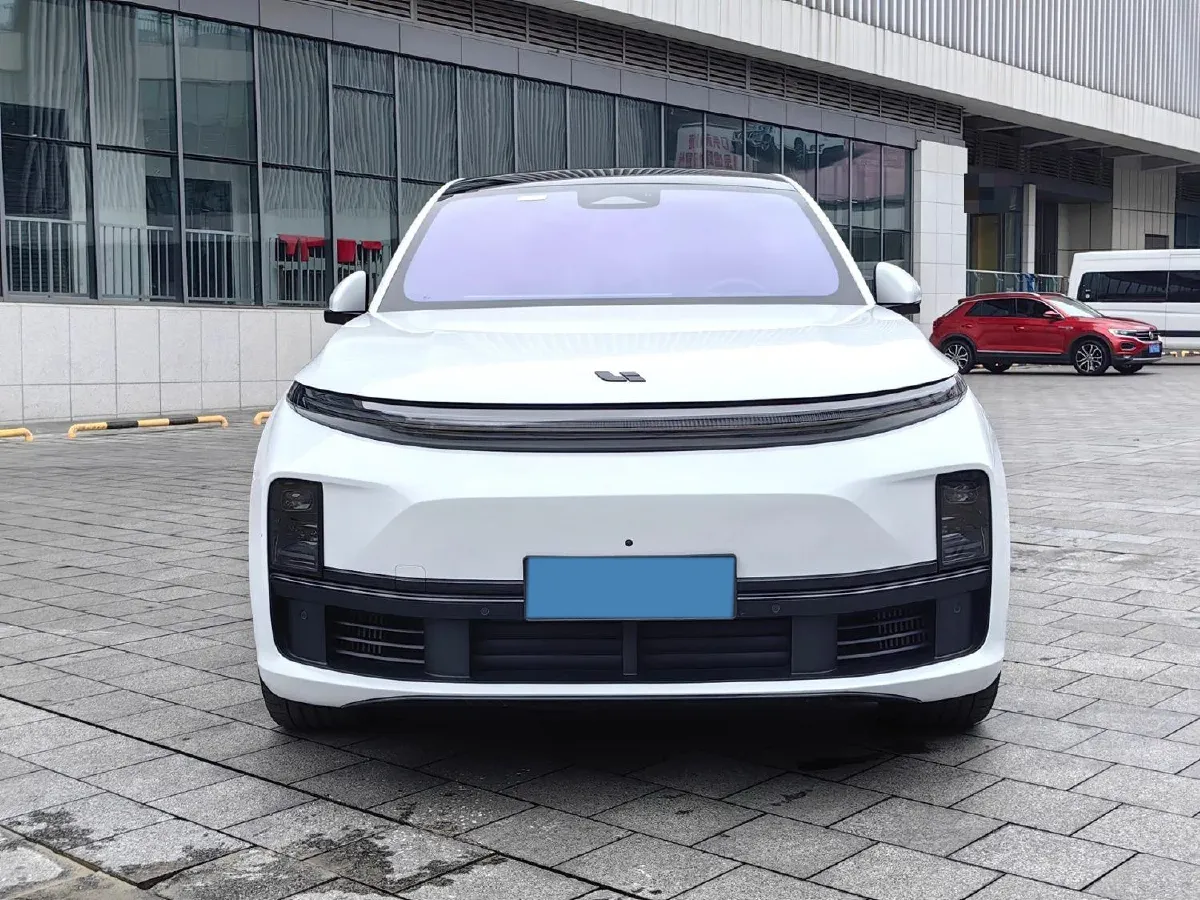 2023 Li L7 Range Extended 154HP REEV 40.9KWH,autocango,china used car exporter,china ev exporter,chinese used car exporter,chinese used ev exporter