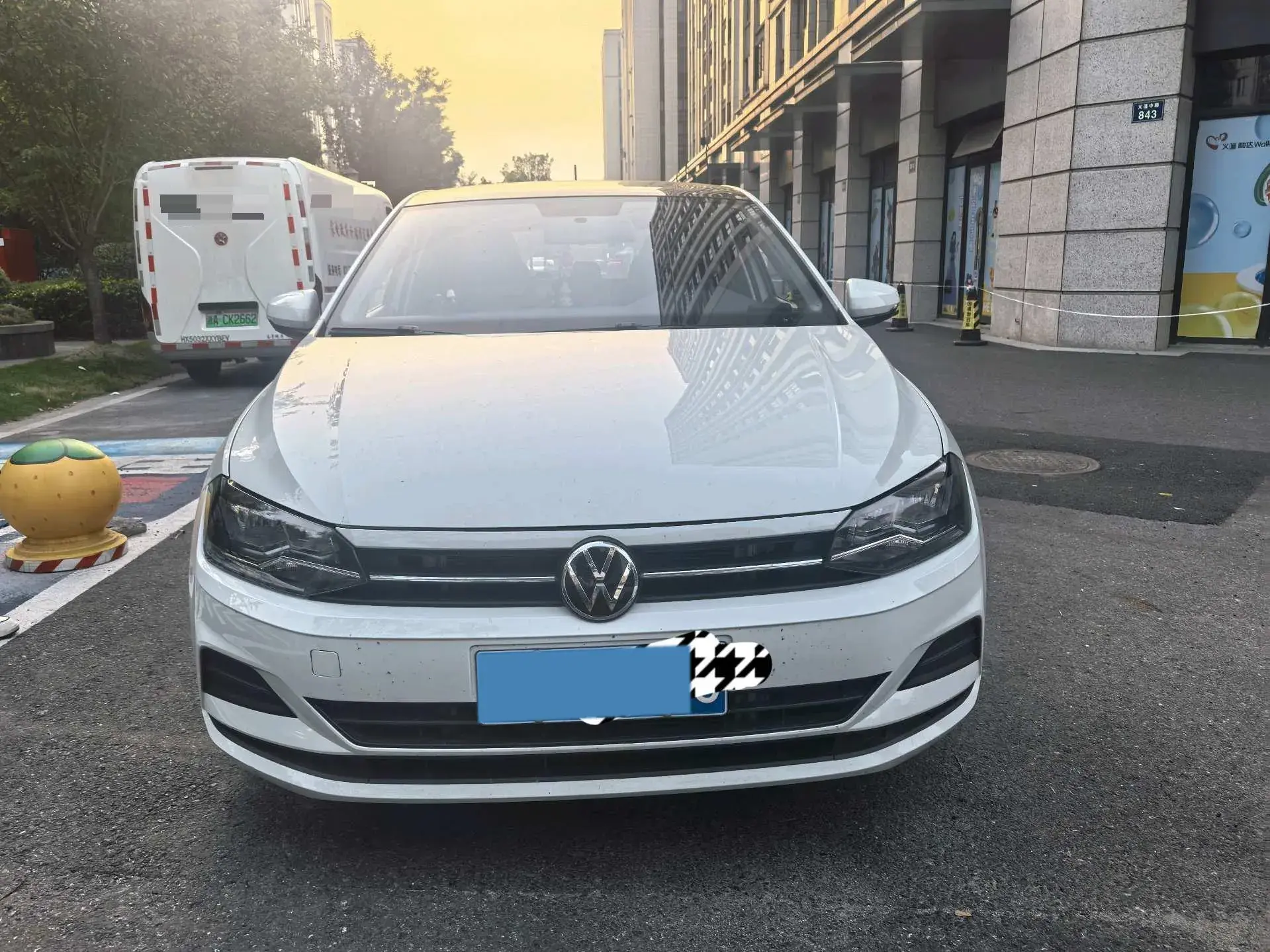 2023 VOLKSWAGEN POLO thumbnail 2