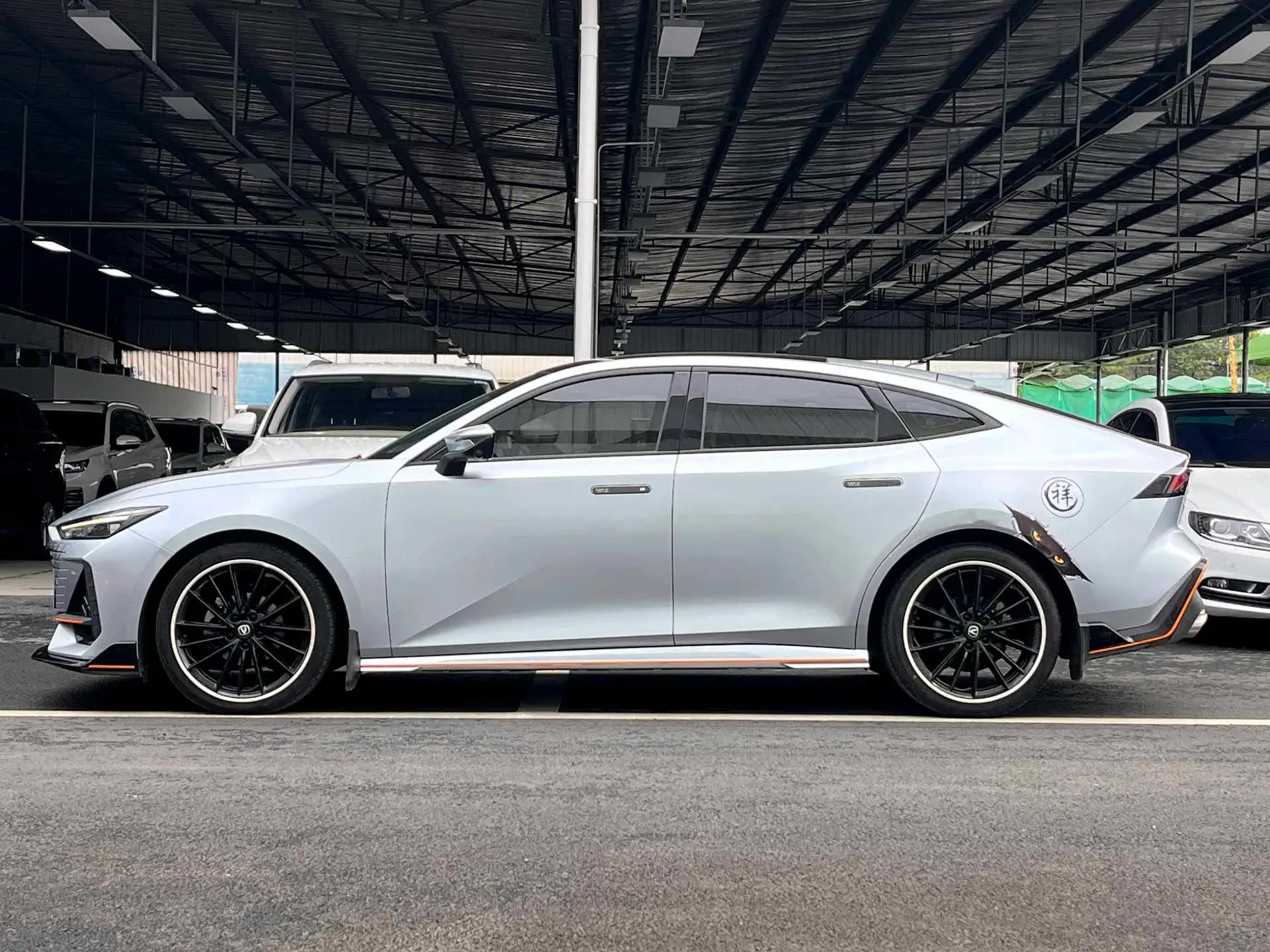 2022 CHANGAN UNI-V thumbnail 4