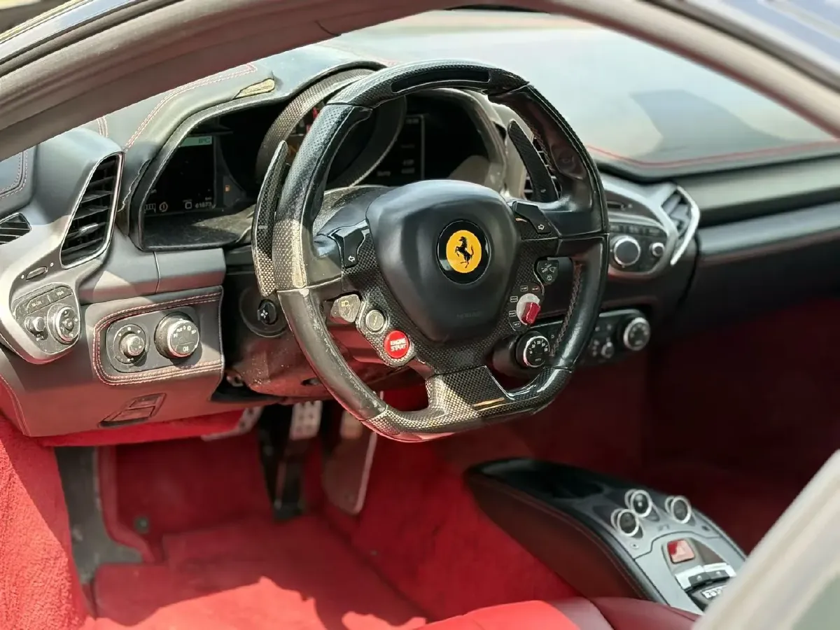 2011 Ferrari 458 4.5L 570HP V8 7DCT,autocango,china used car exporter,china ev exporter,chinese used car exporter,chinese used ev exporter