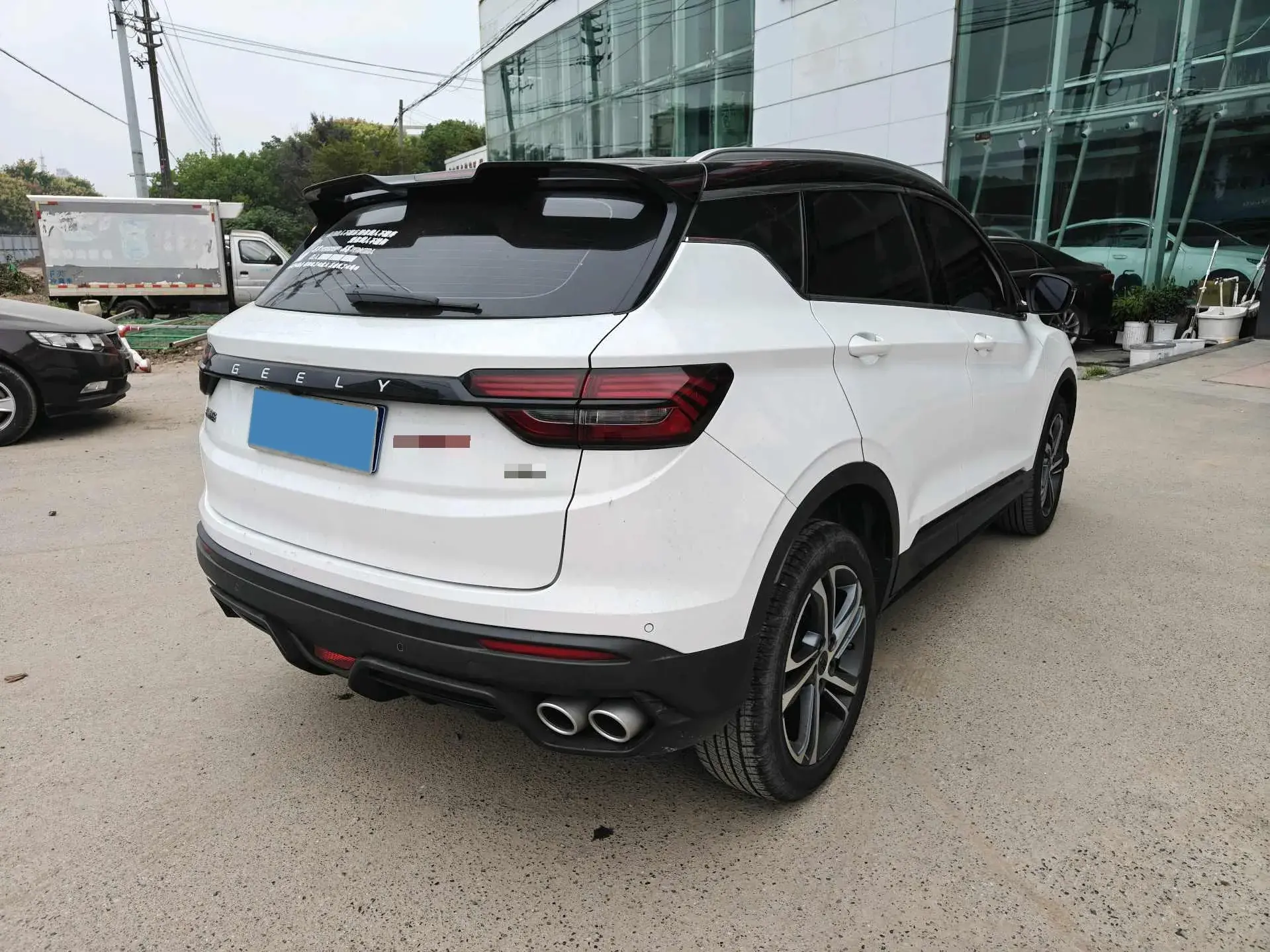 2021 GEELY COOLRAY thumbnail 4