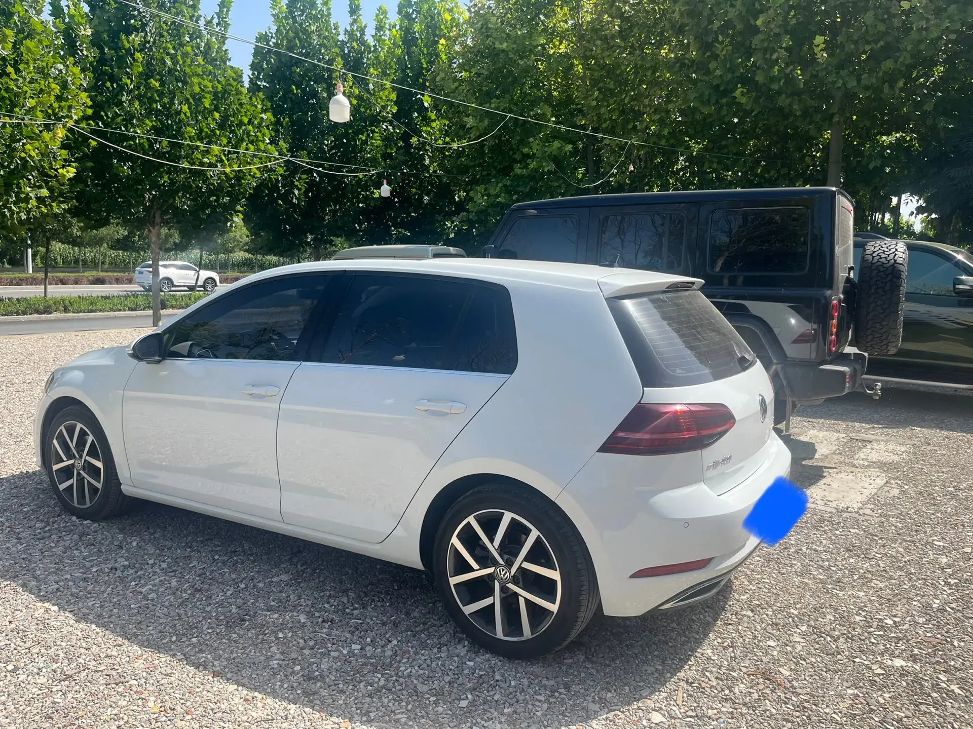 2020 VOLKSWAGEN GOLF thumbnail 4