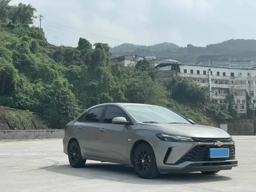 2023 CHEVROLET MONZA thumbnail 3