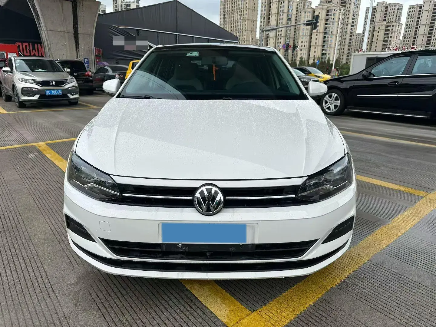 2019 VOLKSWAGEN POLO thumbnail 4