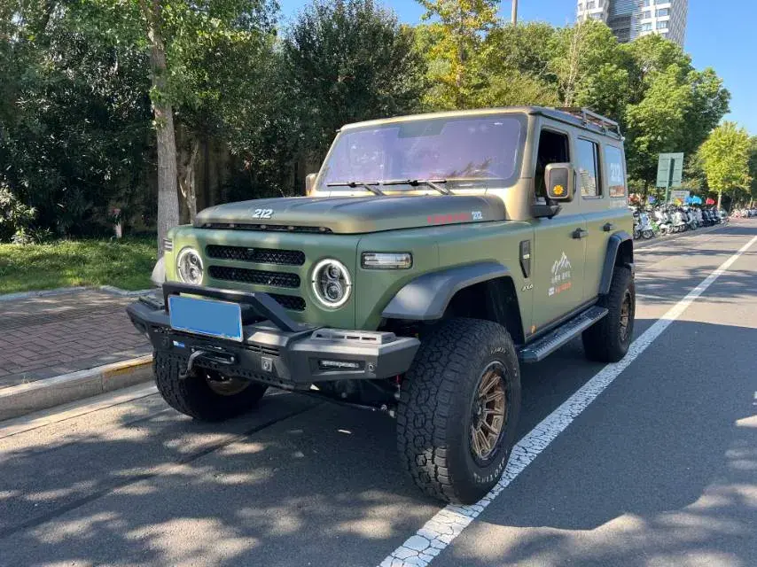 2024 212 212 T01 2.0T 252HP L4 8AT