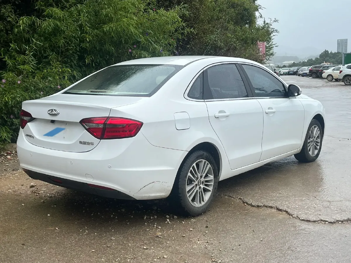 2015 Chery Arrizo 7 1.6L 126HP L4 5MT,autocango,china used car exporter,china ev exporter,chinese used car exporter,chinese used ev exporter