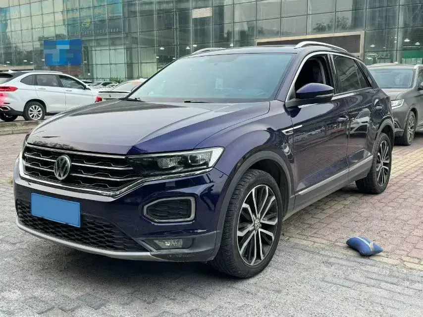 2019 Volkswagen T-Roc 1.4T 150HP L4 7DCT