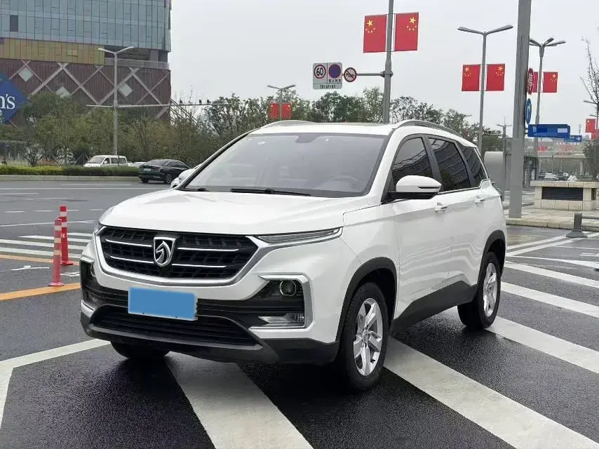2019 BaoJun 530 1.5T 151HP L4 CVT