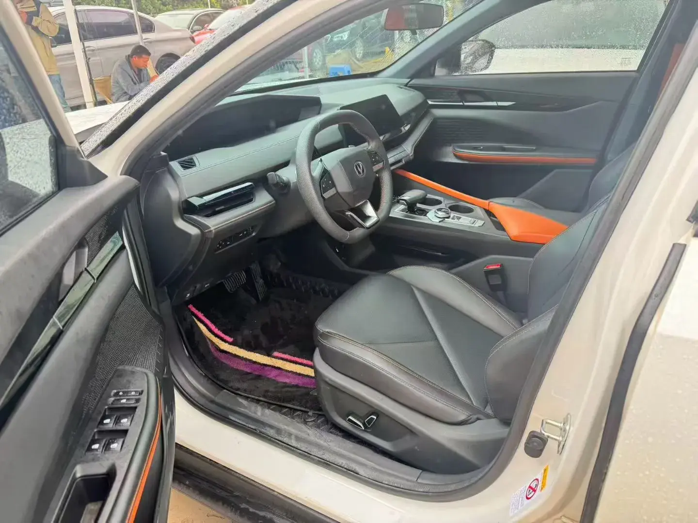 2022 CHANGAN UNI-V thumbnail 4