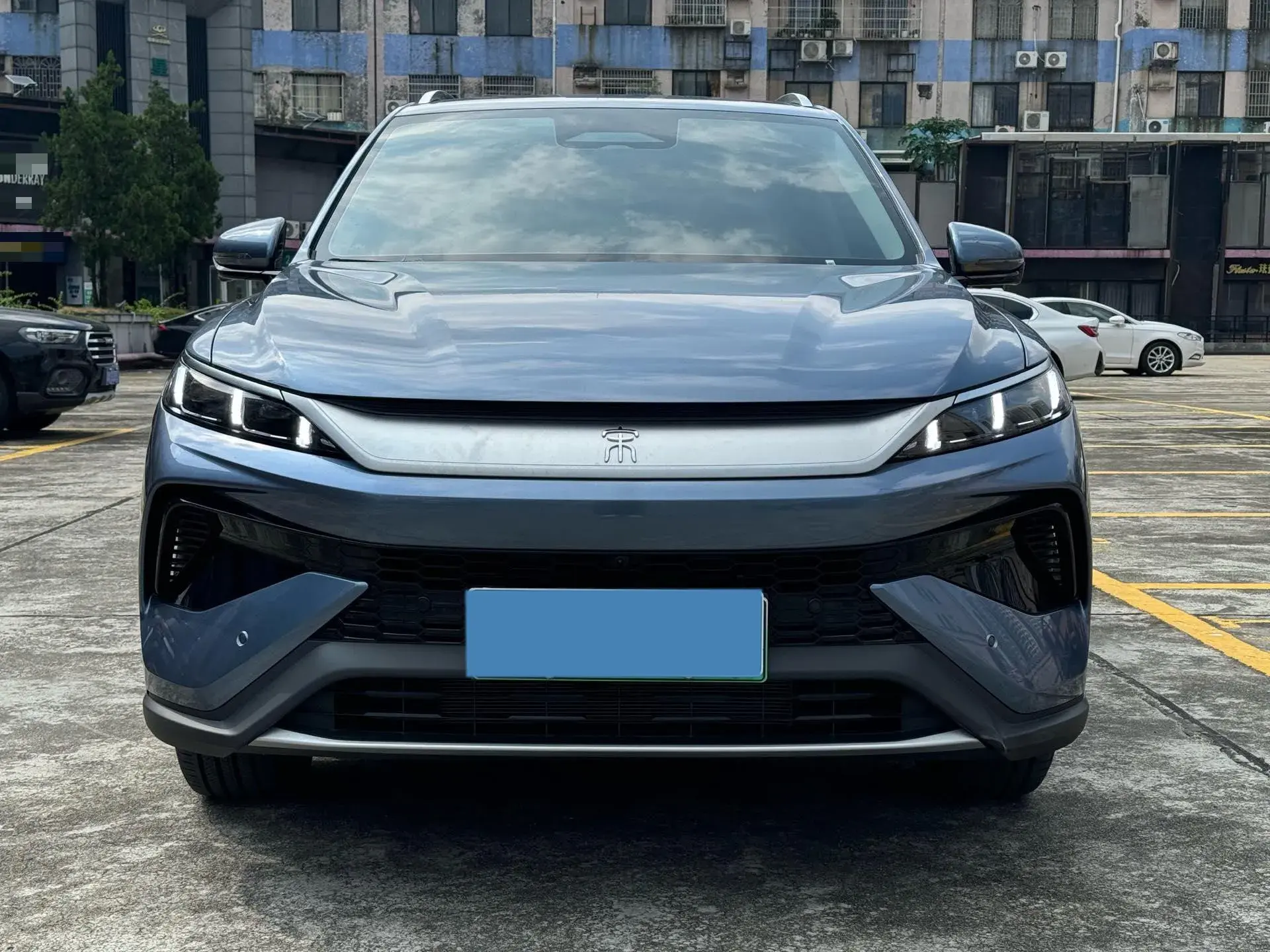 2025 BYD SONG thumbnail 2