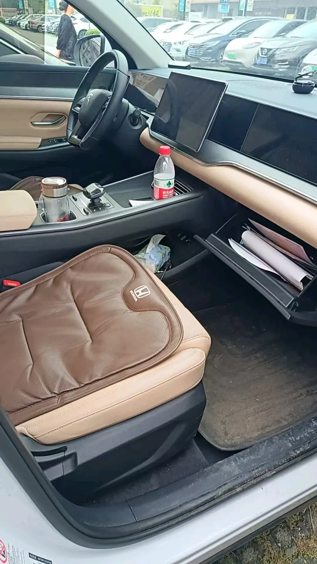 2023 BYD SONG thumbnail 3