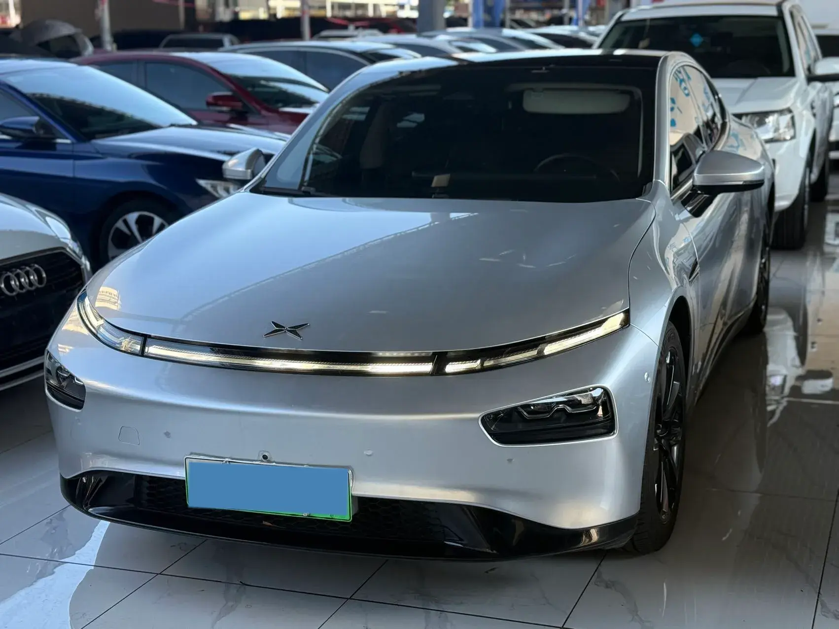 2020 XPENG P7 view 1