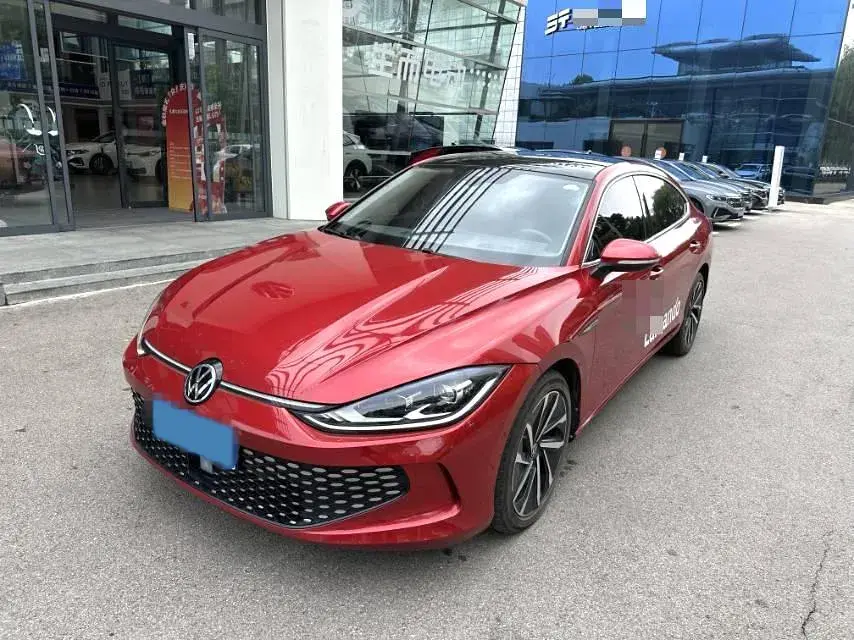 2022 VOLKSWAGEN LAMANDO view 1