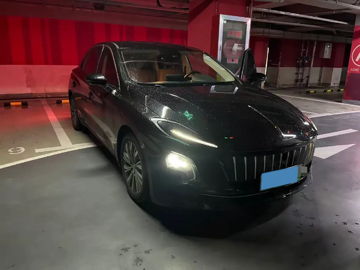 2022 HongQi E-QM5 BEV 54KWH,autocango,china used car exporter,china ev exporter,chinese used car exporter,chinese used ev exporter