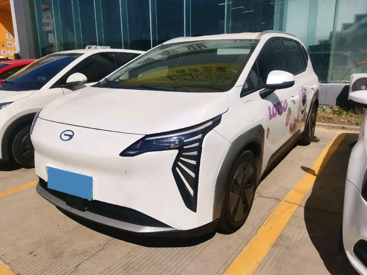 2024 Aion Y BEV 61.7KWH