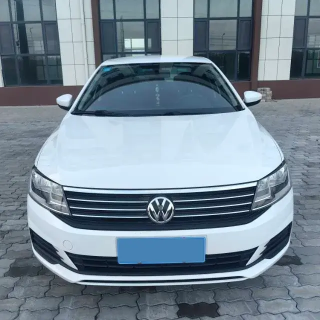 2019 VOLKSWAGEN LAVIDA thumbnail 2