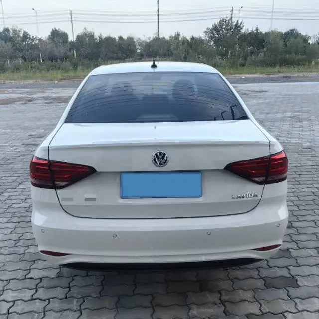 2019 VOLKSWAGEN LAVIDA thumbnail 4