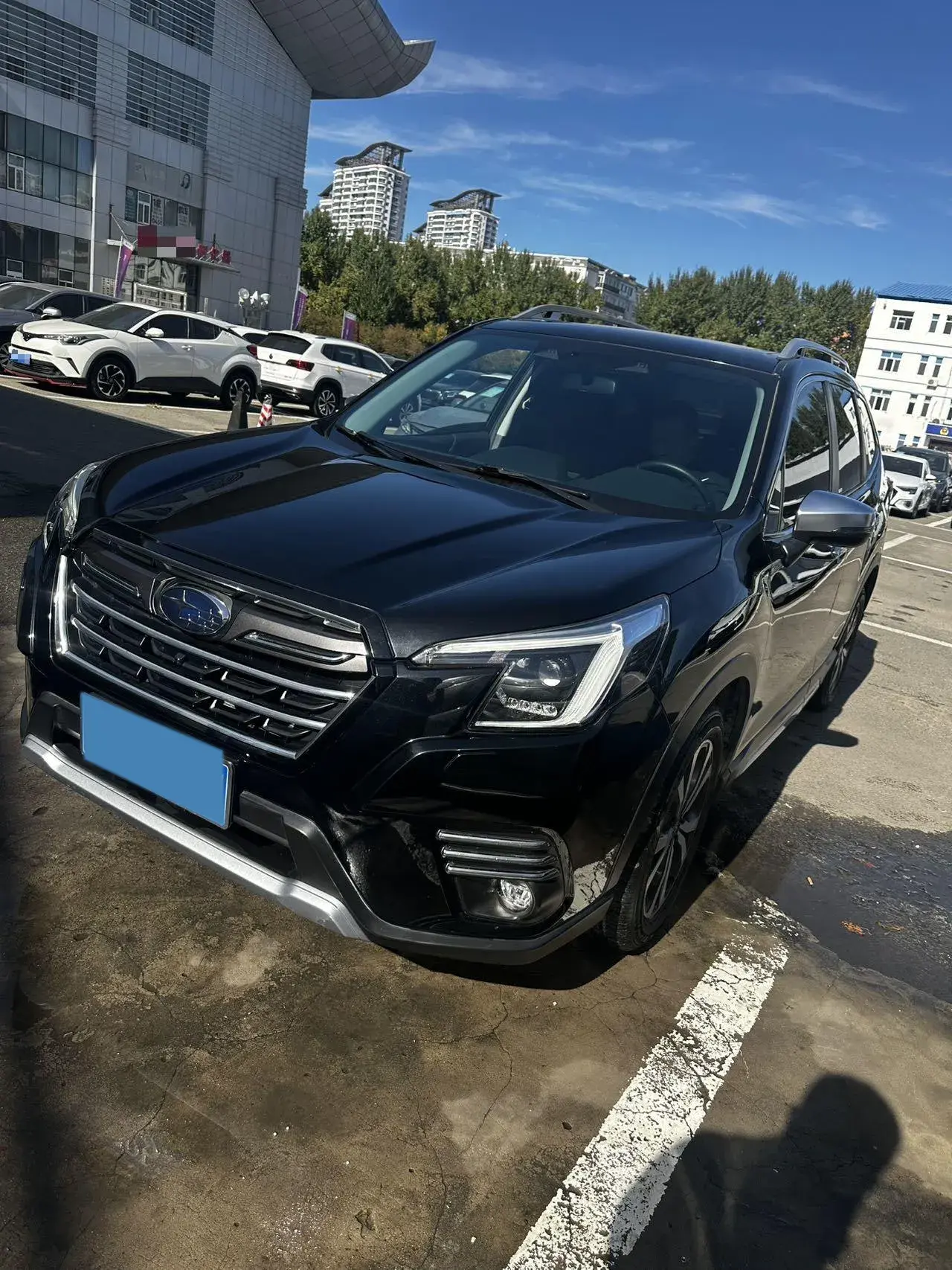 2021 SUBARU FORESTER view 1