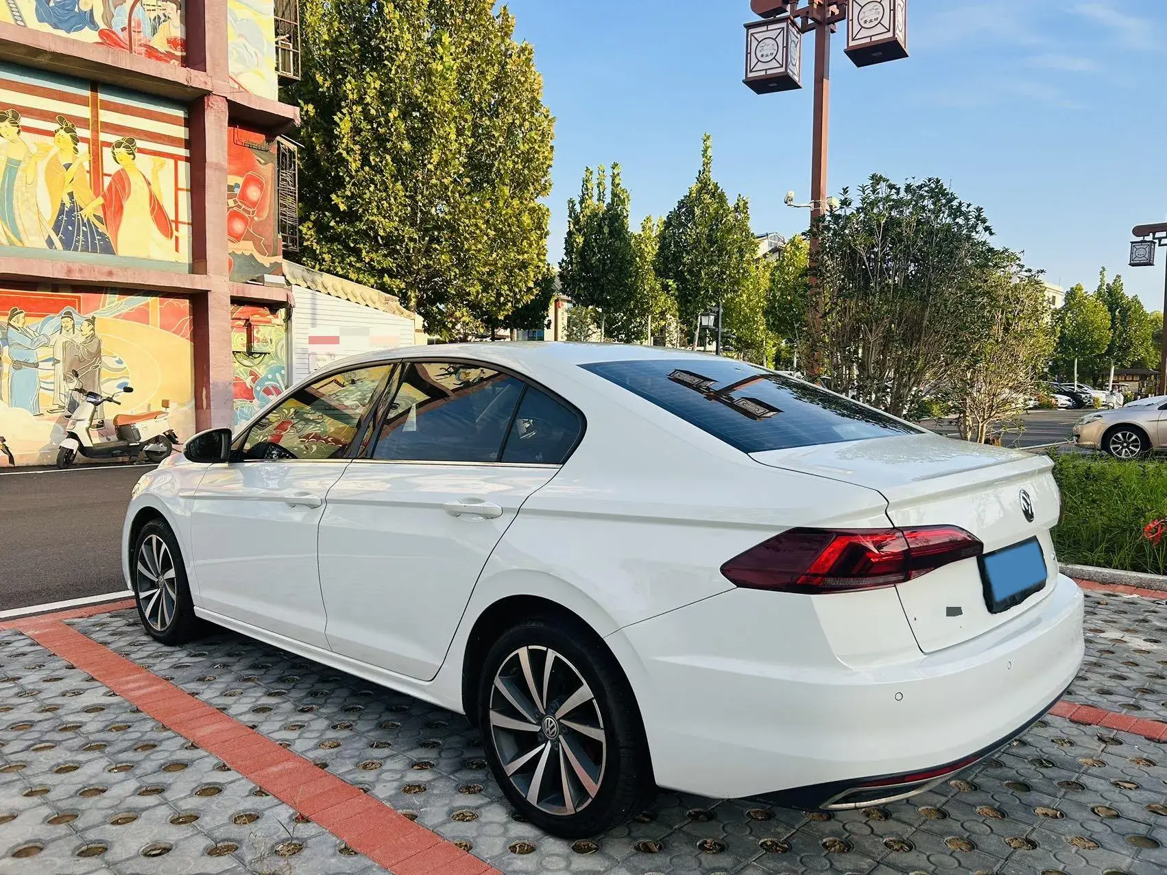 2020 VOLKSWAGEN BORA thumbnail 3