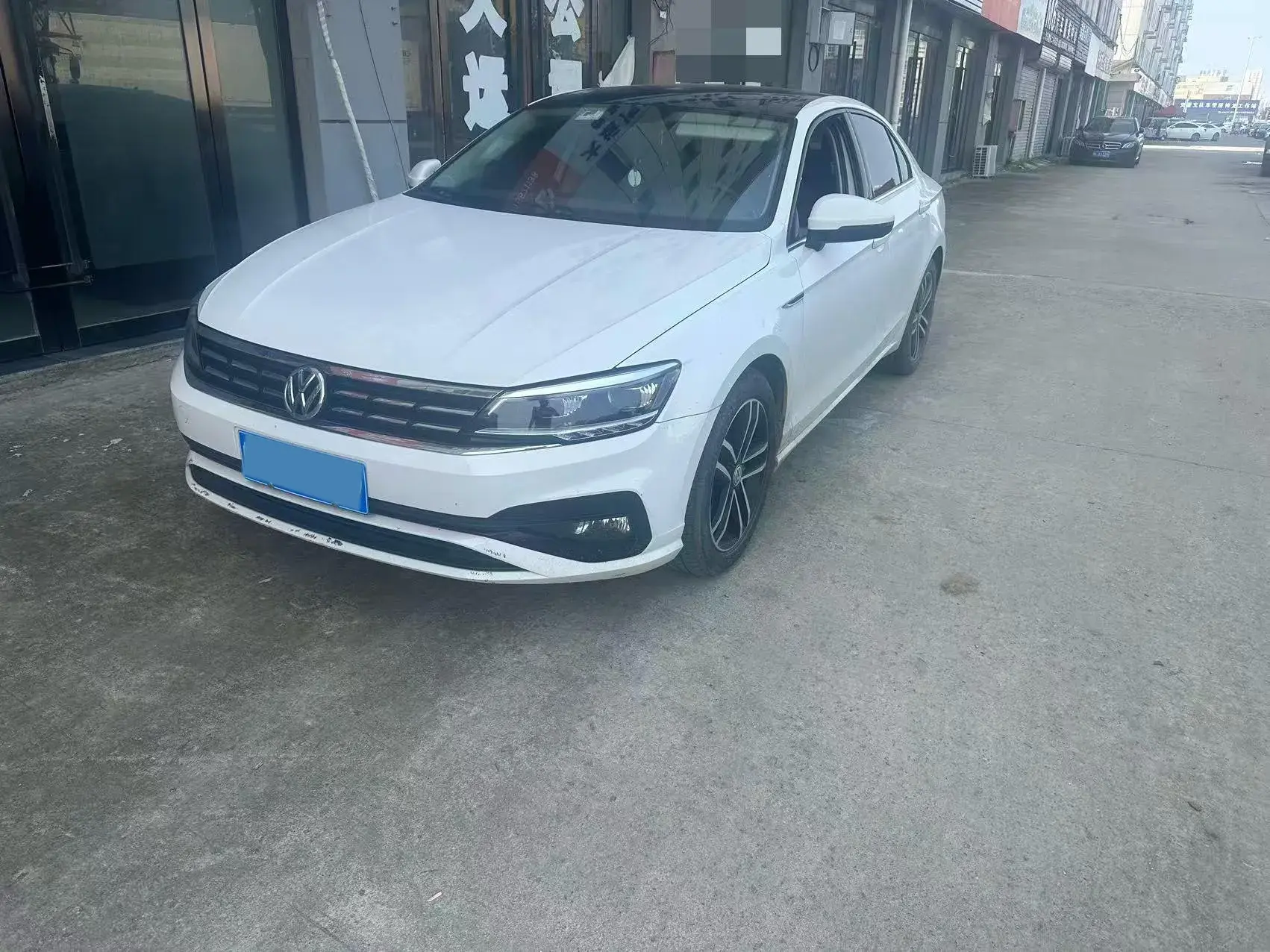 2019 VOLKSWAGEN LAMANDO view 1