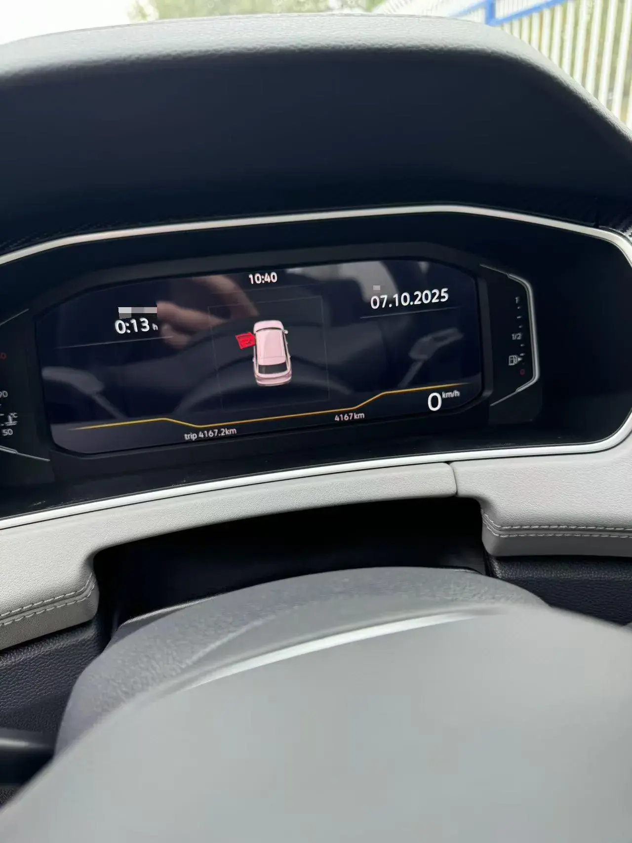 2025 VOLKSWAGEN TAYRON thumbnail 2