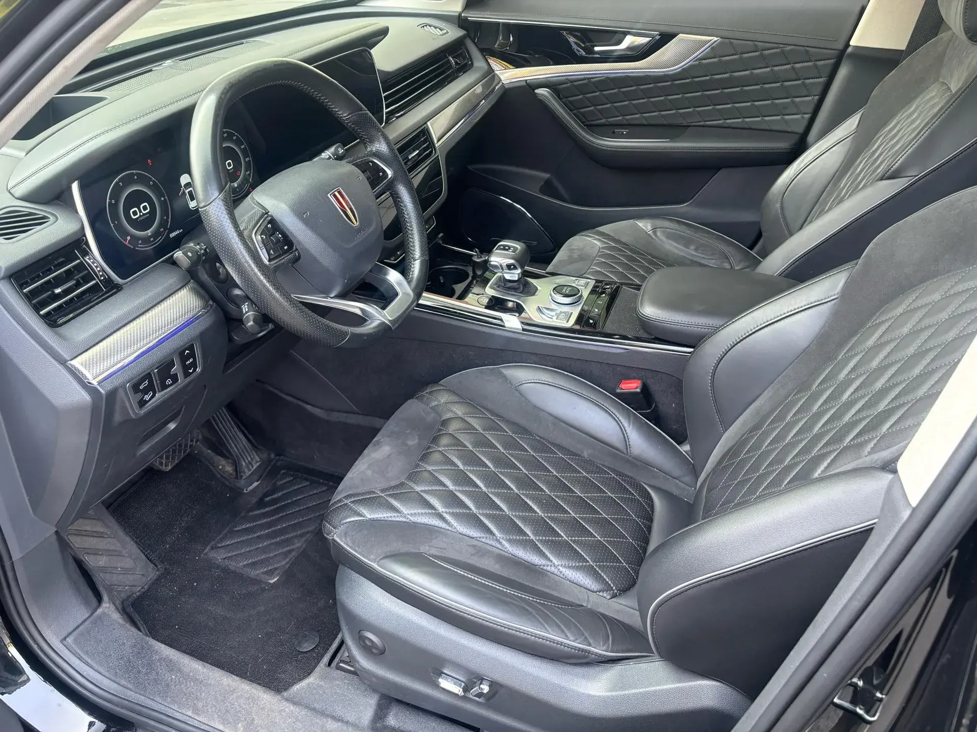 2019 HONGQI HS5 thumbnail 4