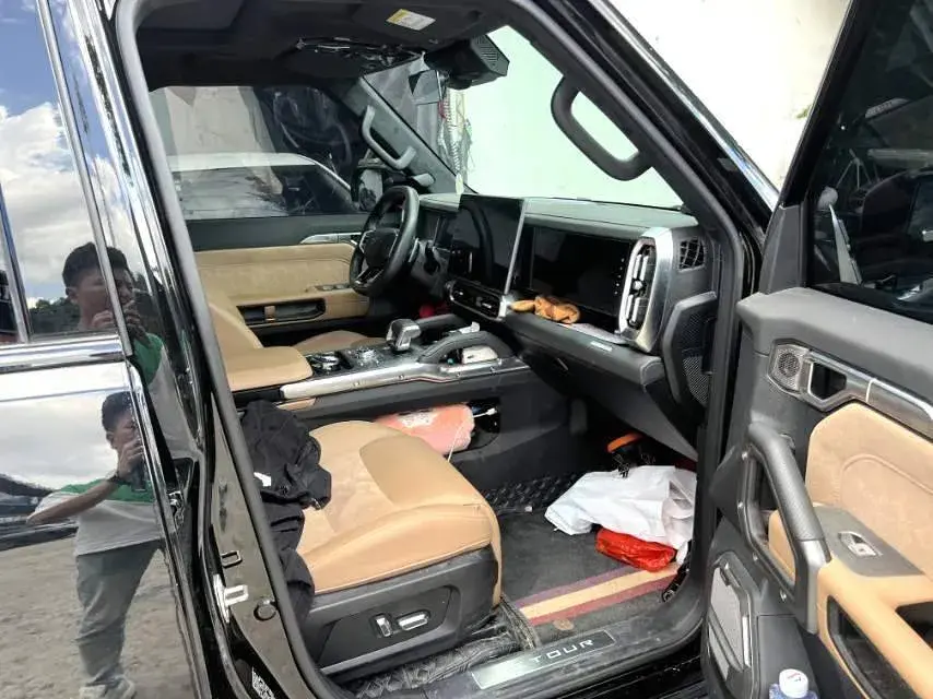 2023 JETOUR TRAVELLER thumbnail 3