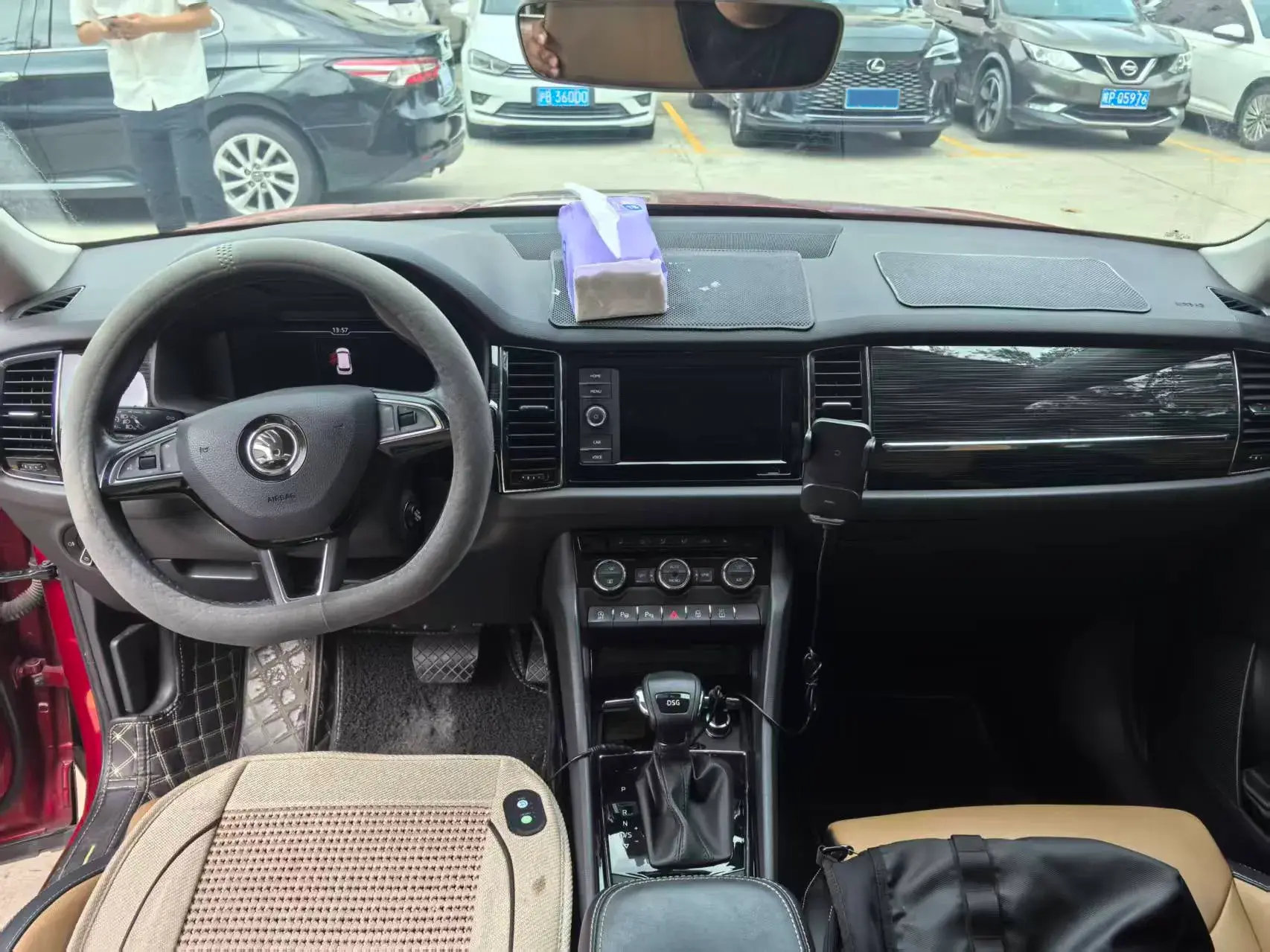 2019 SKODA KODIAK thumbnail 4