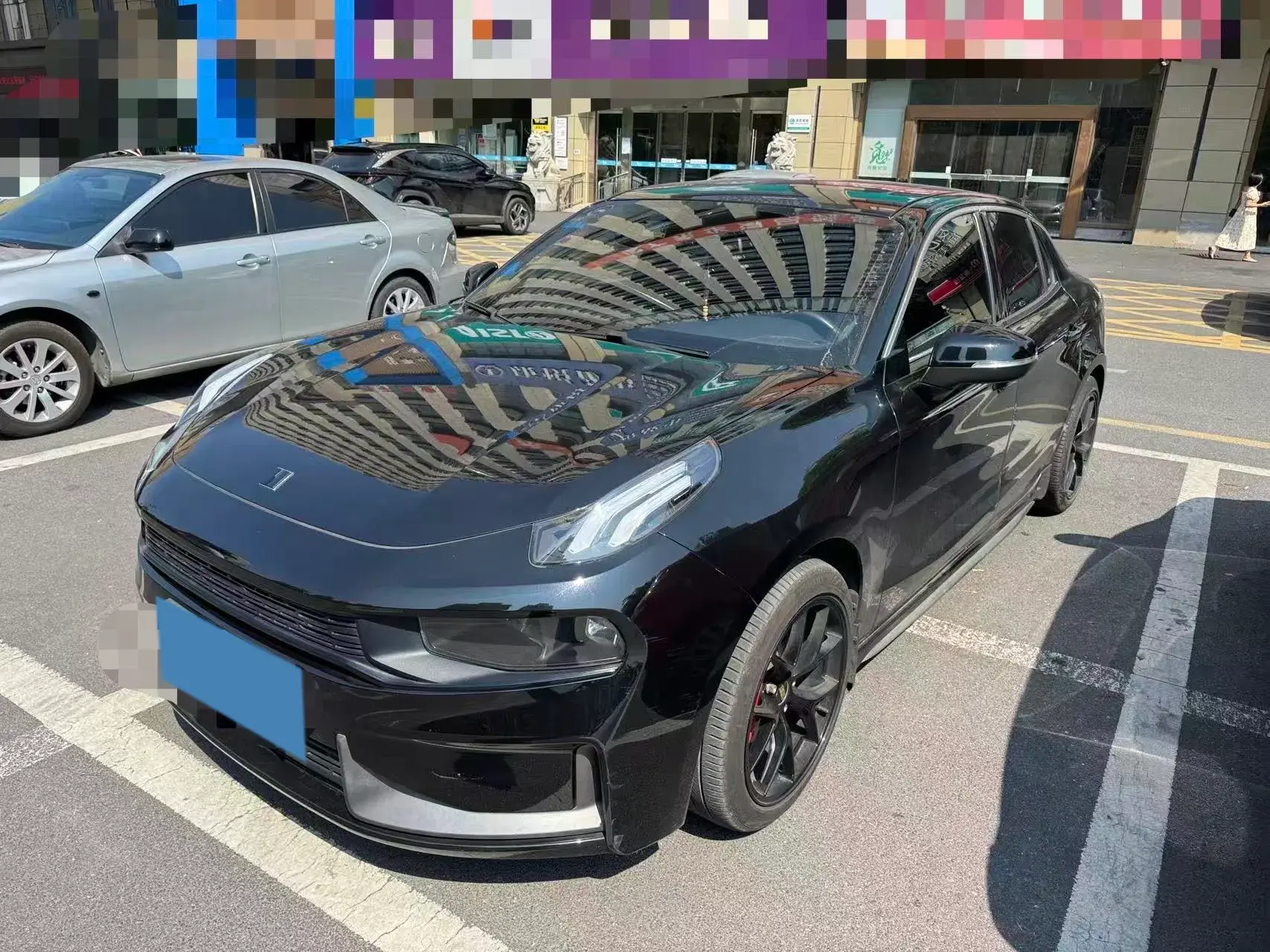 2020 LYNK&CO 03 view 1