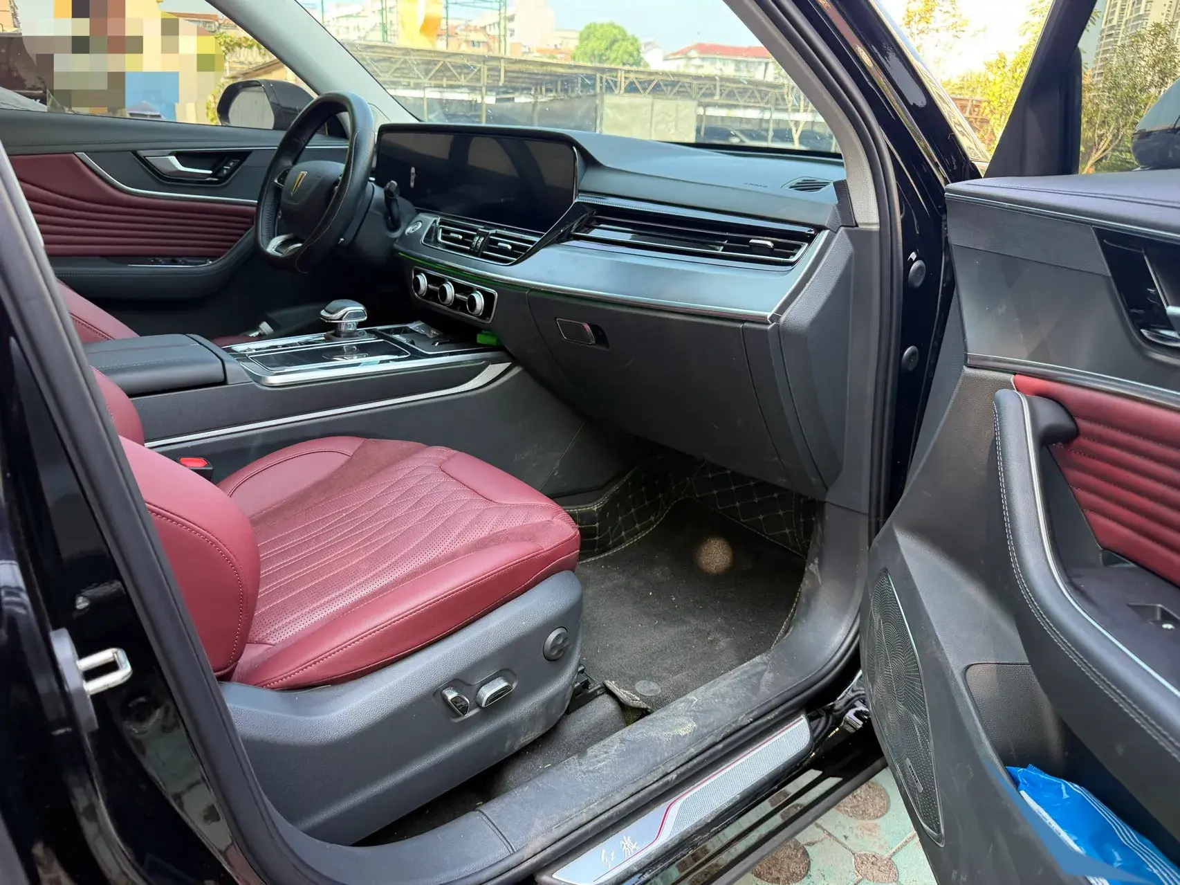 2023 HONGQI HS5 thumbnail 4