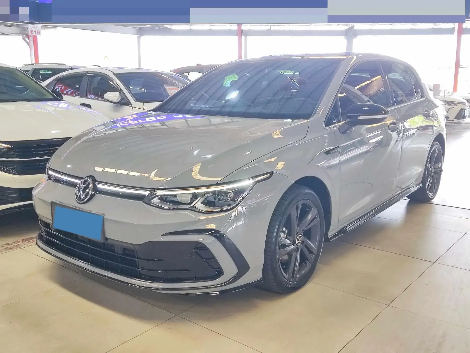 2021 VOLKSWAGEN GOLF view 1
