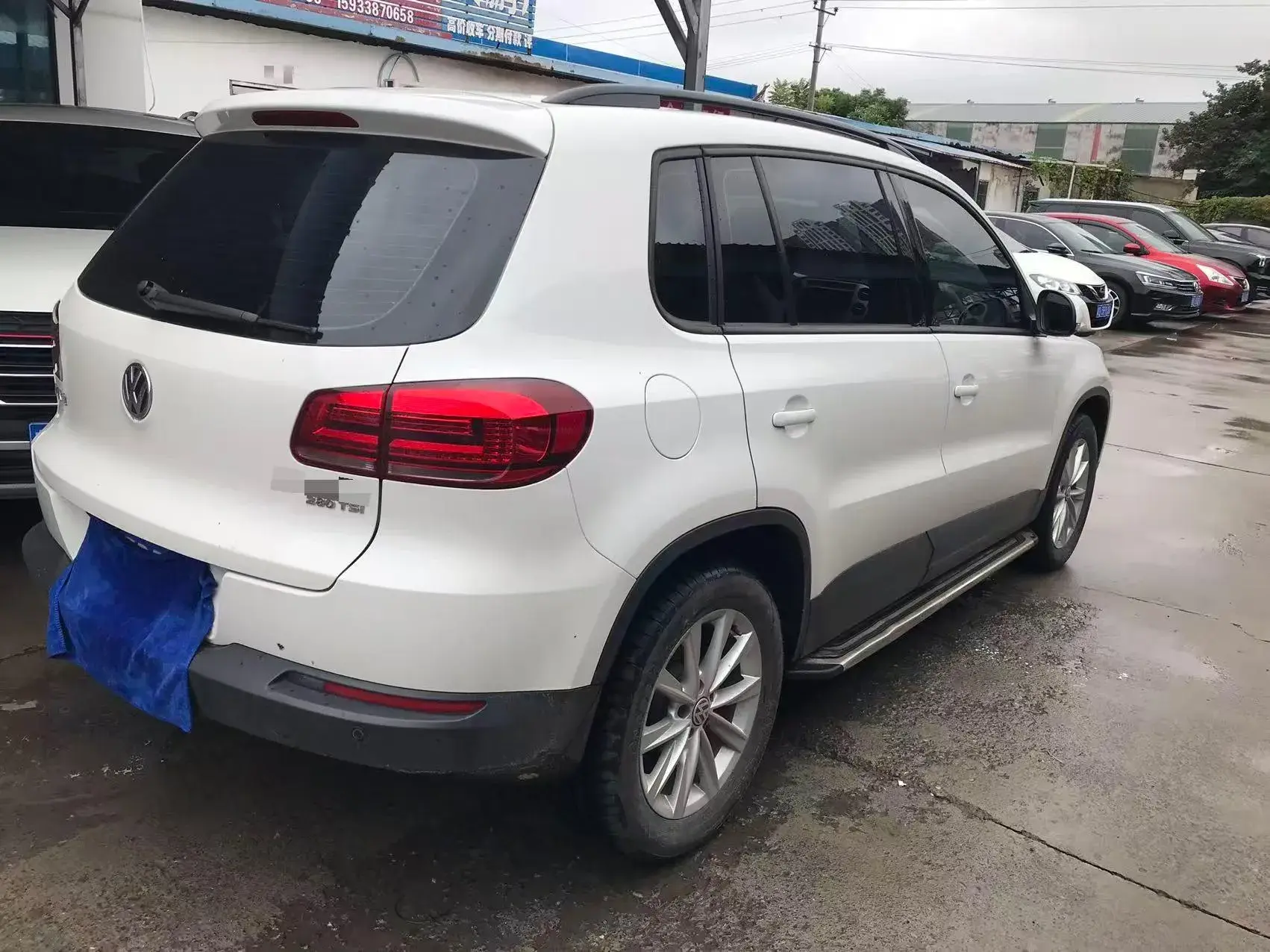 2016 VOLKSWAGEN TIGUAN thumbnail 3