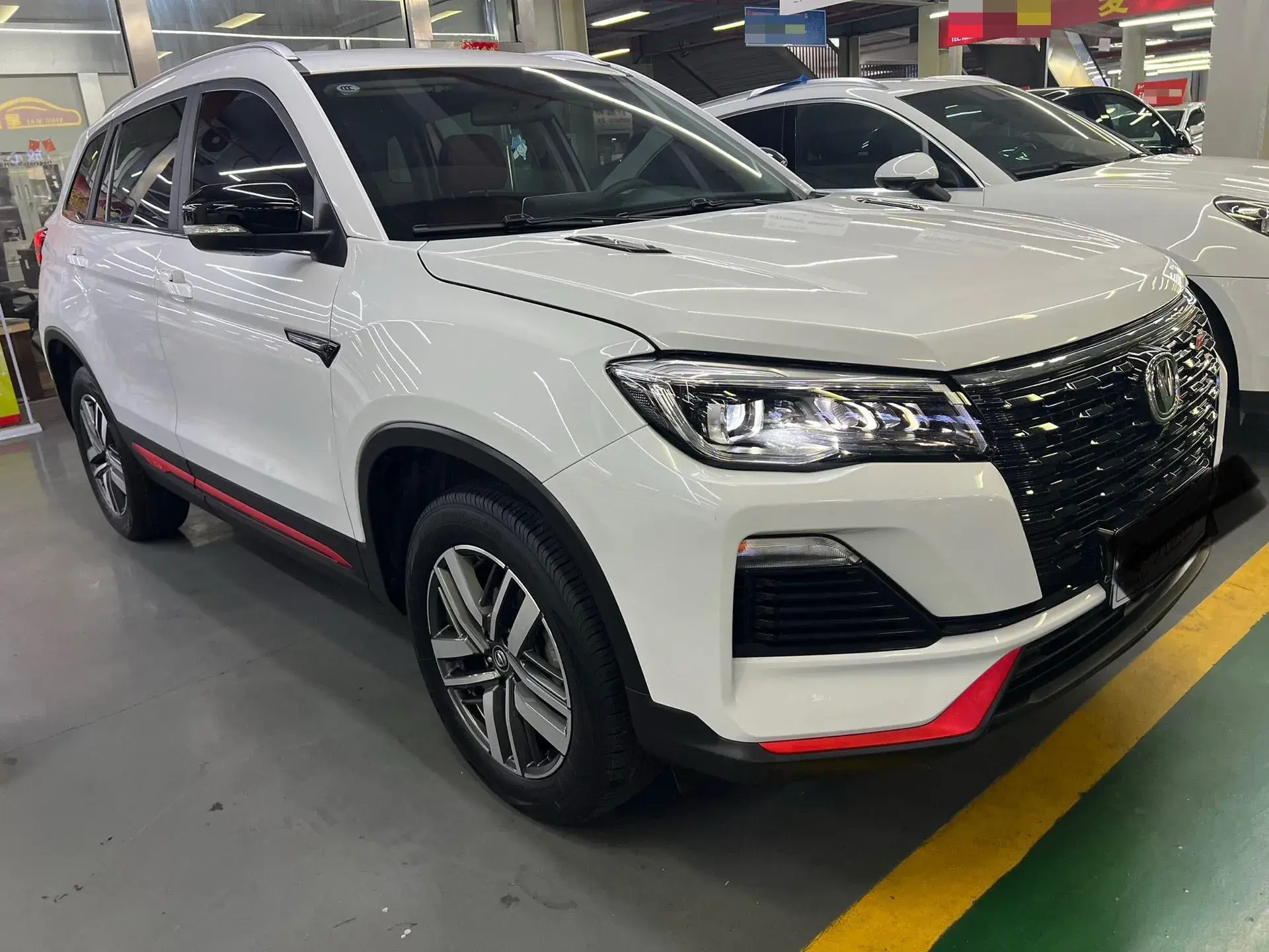 2023 CHANGAN CS75 thumbnail 3