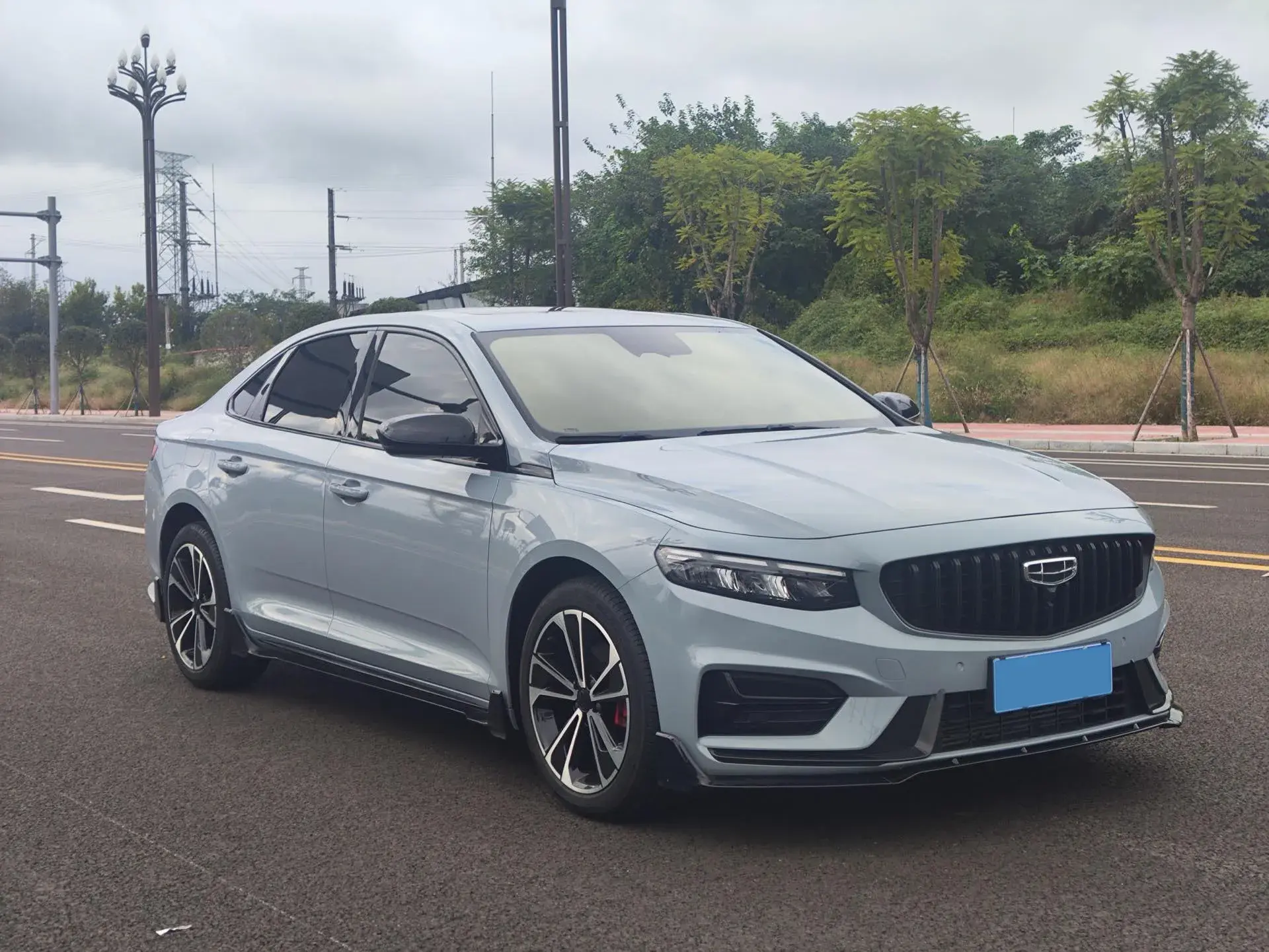 2023 GEELY PREFACE thumbnail 3