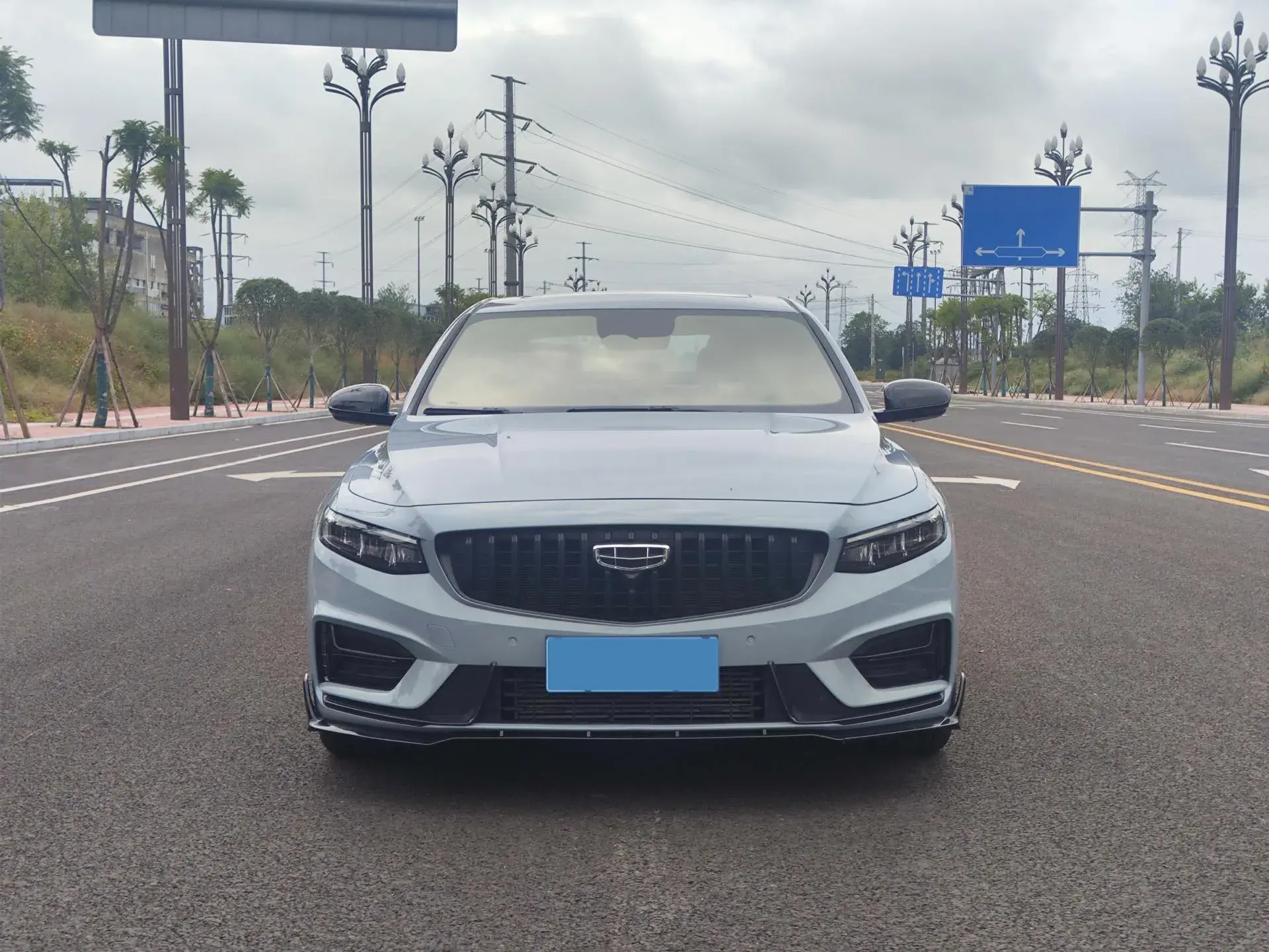 2023 GEELY PREFACE thumbnail 2