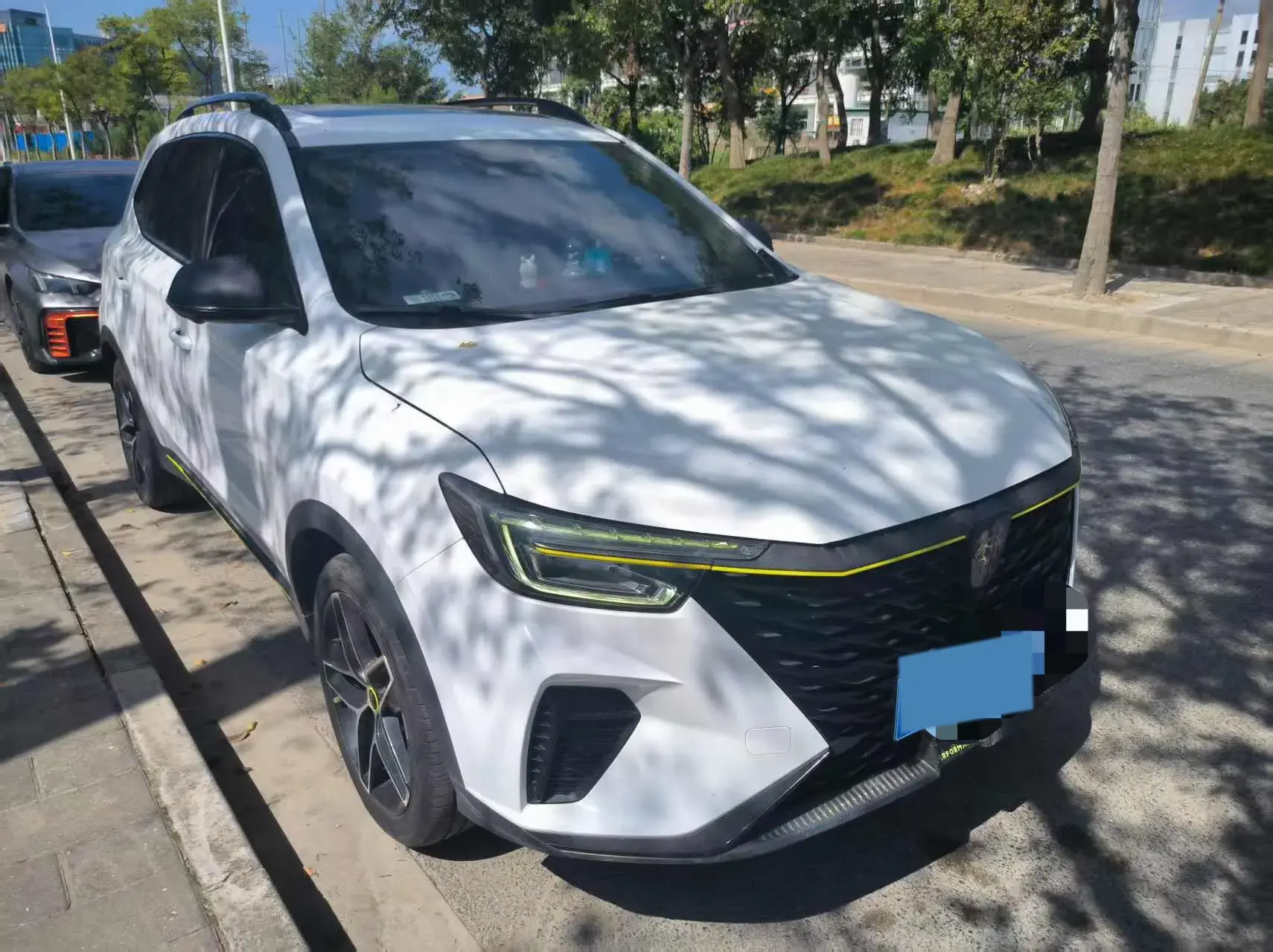 2021 ROEWE RX5 thumbnail 3