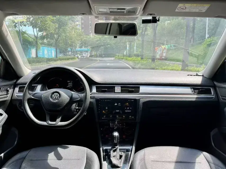 2020 VOLKSWAGEN BORA thumbnail 4