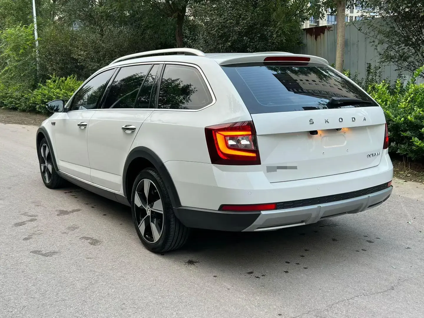 2018 SKODA OCTAVIA thumbnail 4