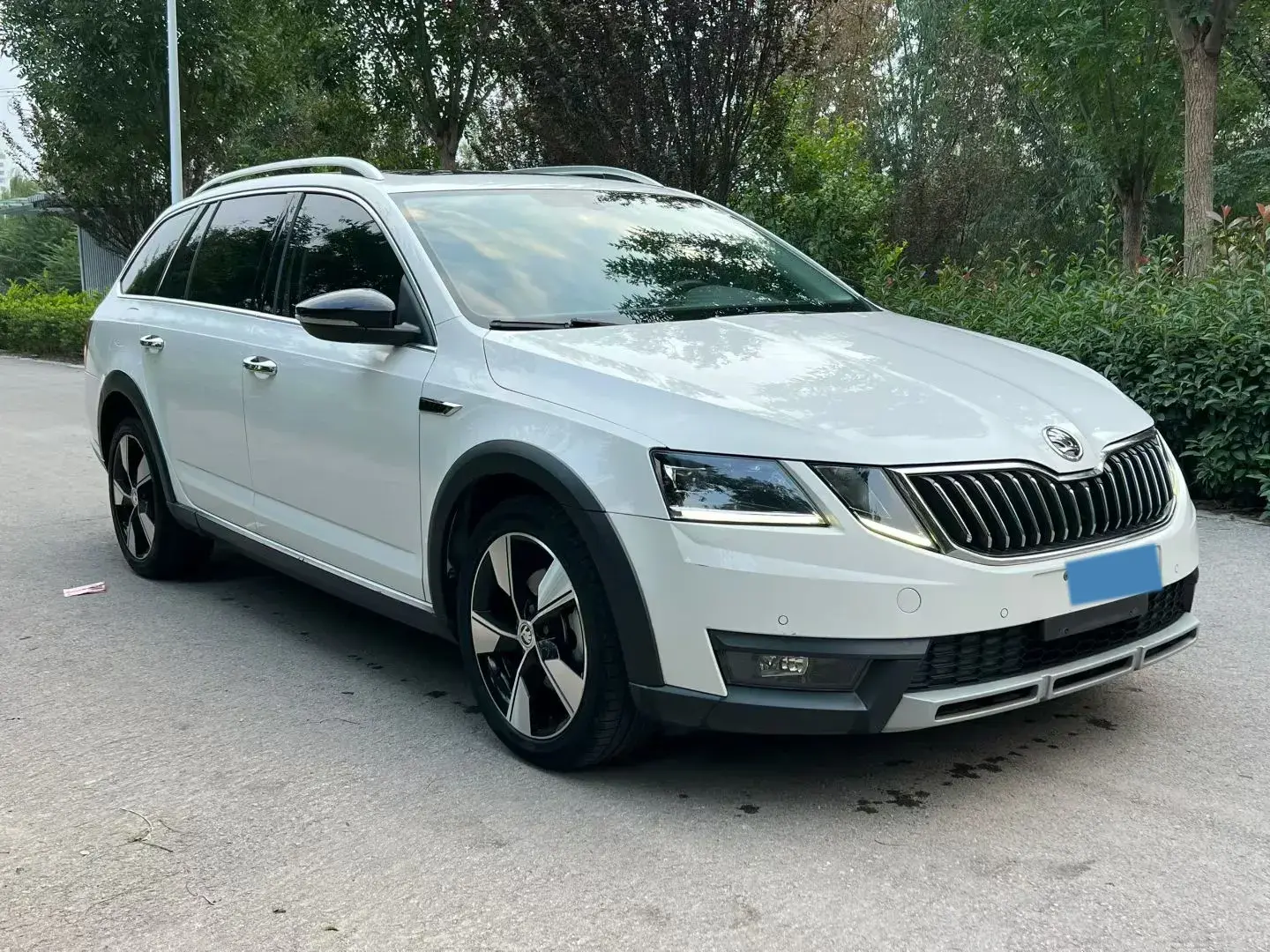 2018 SKODA OCTAVIA thumbnail 3