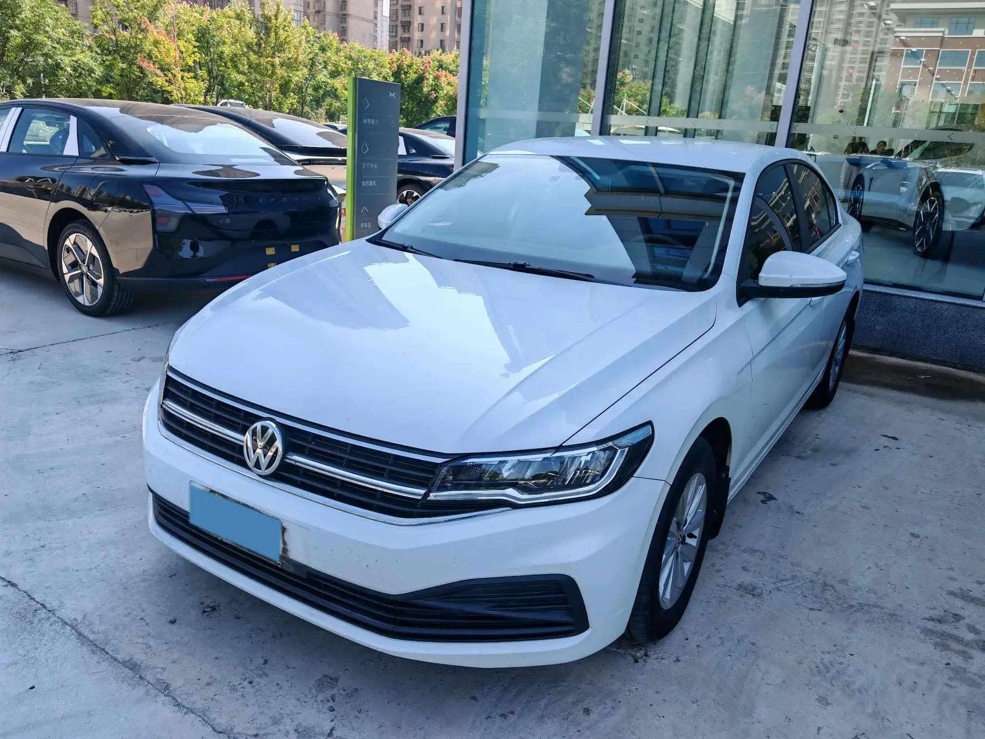 2019 VOLKSWAGEN BORA view 1
