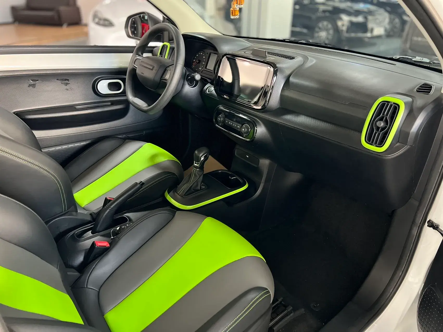 2021 ROEWE CLEVER thumbnail 4