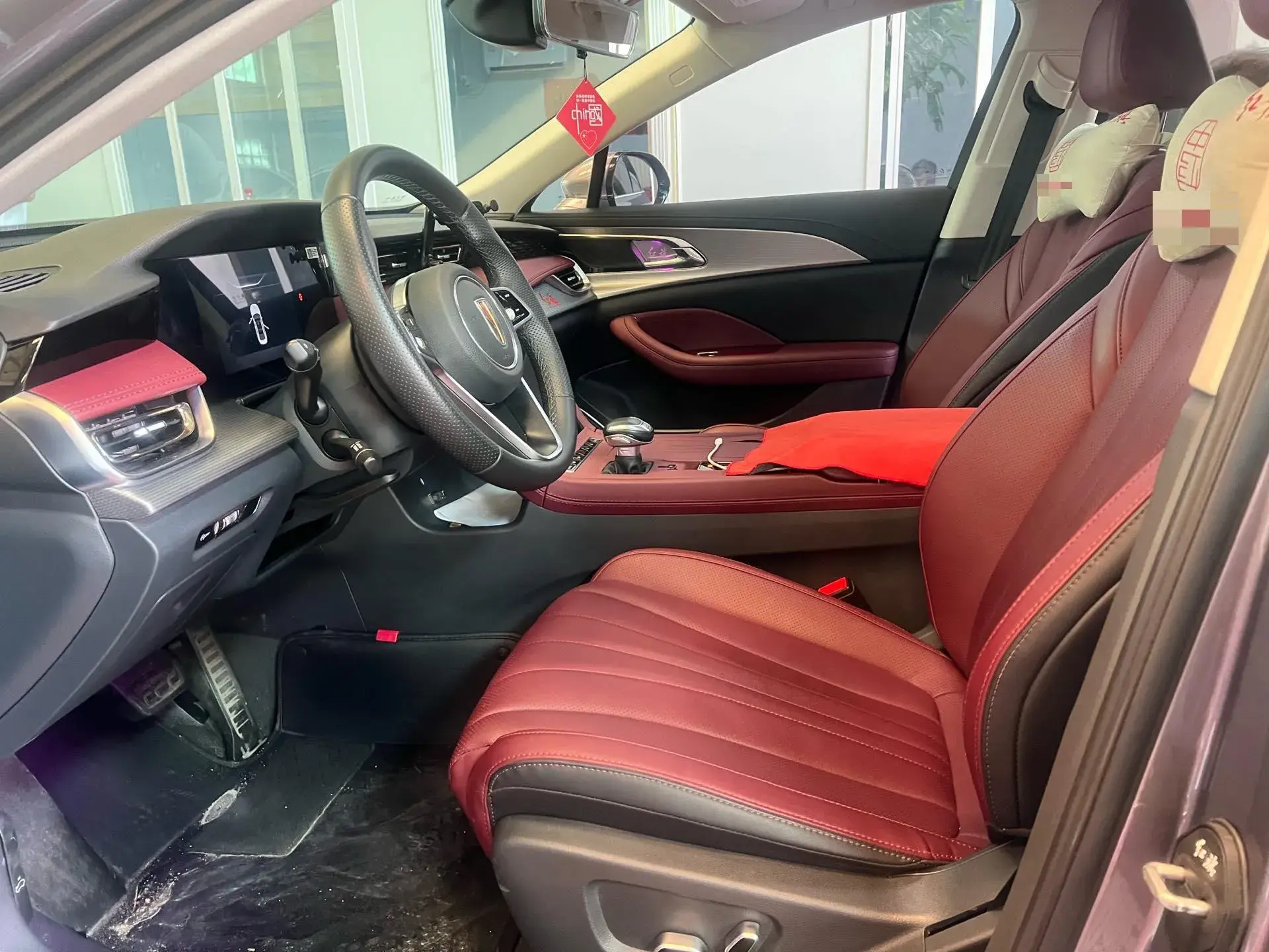 2023 HONGQI H5 thumbnail 3