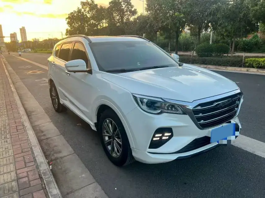 2021 JETOUR X70 thumbnail 3