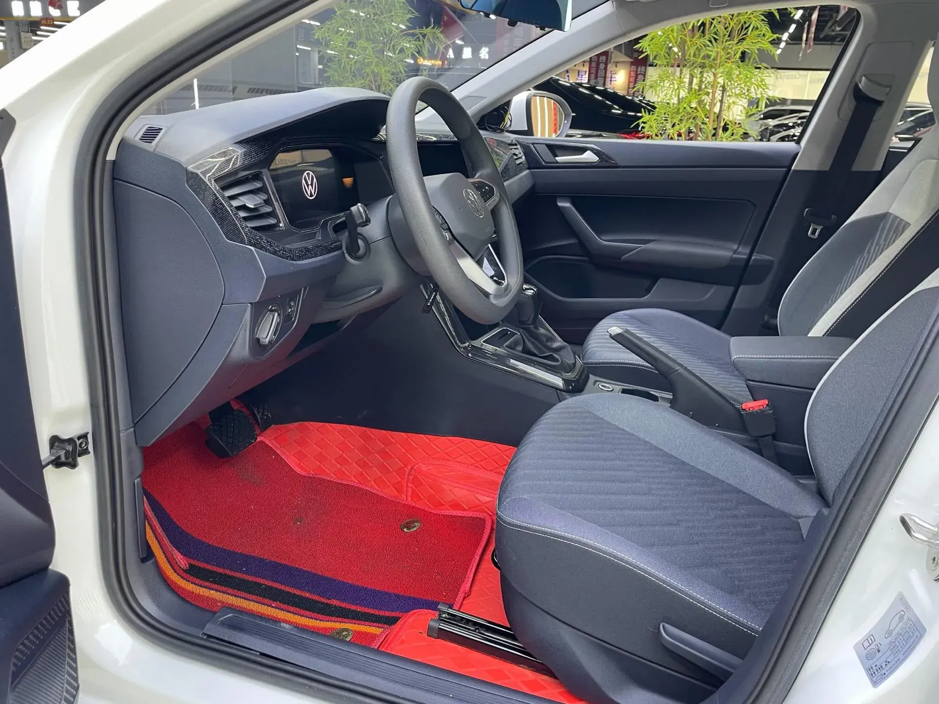 2023 VOLKSWAGEN LAVIDA thumbnail 2