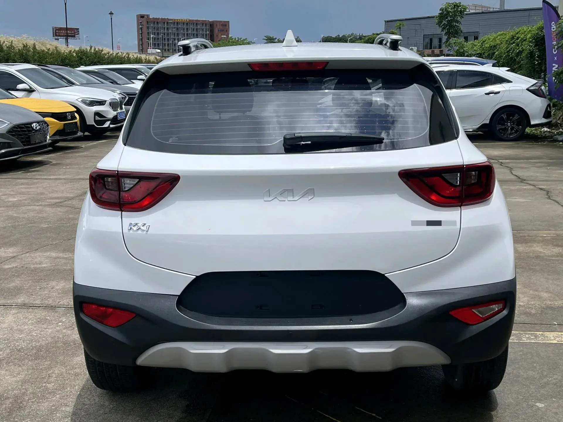 2021 KIA KX1 thumbnail 4