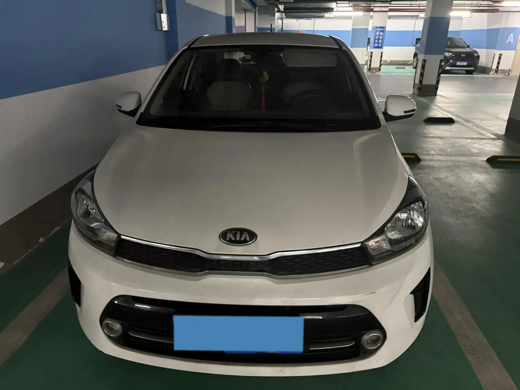 2019 KIA PEGAS thumbnail 2